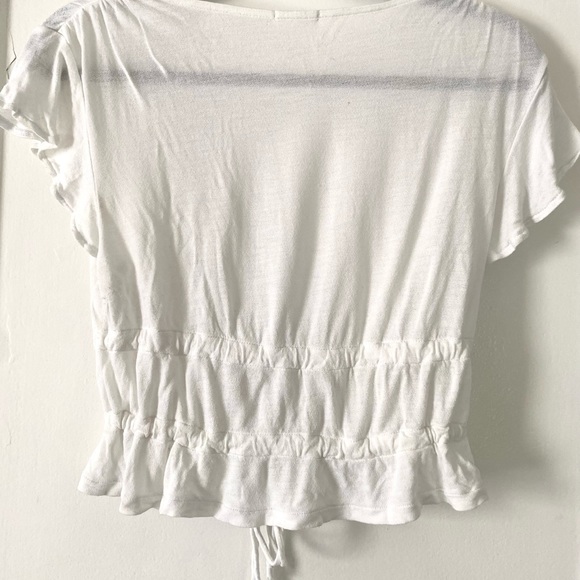 Kimchi Blue Urban Outfitters Tie Front White Blouse size Medium - Picture 3 of 3